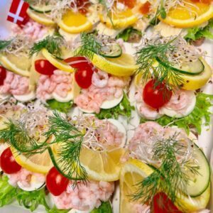 Smörrebröd med räkor