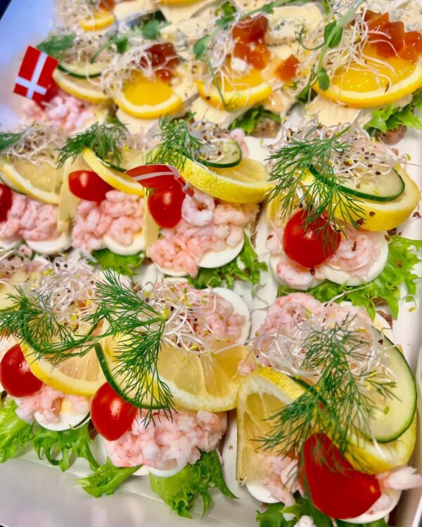 Smörrebröd med räkor