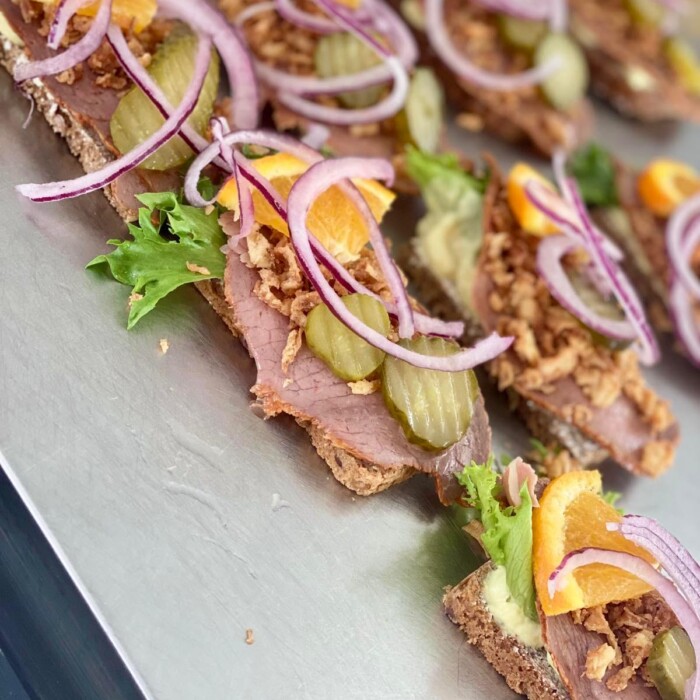 Smörrebröd med rostbiff