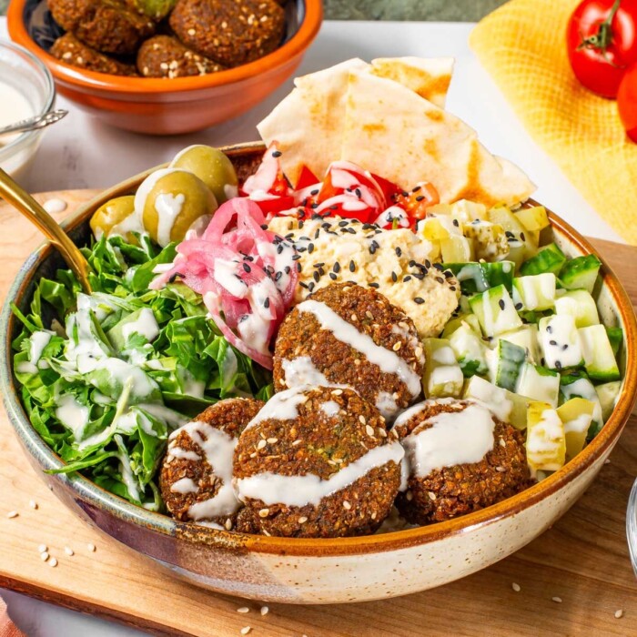 Poké bowl med falafel