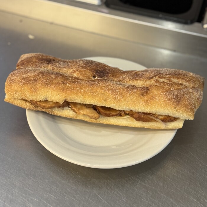 Stor Grillad Ciabatta med kycklingteriyaki